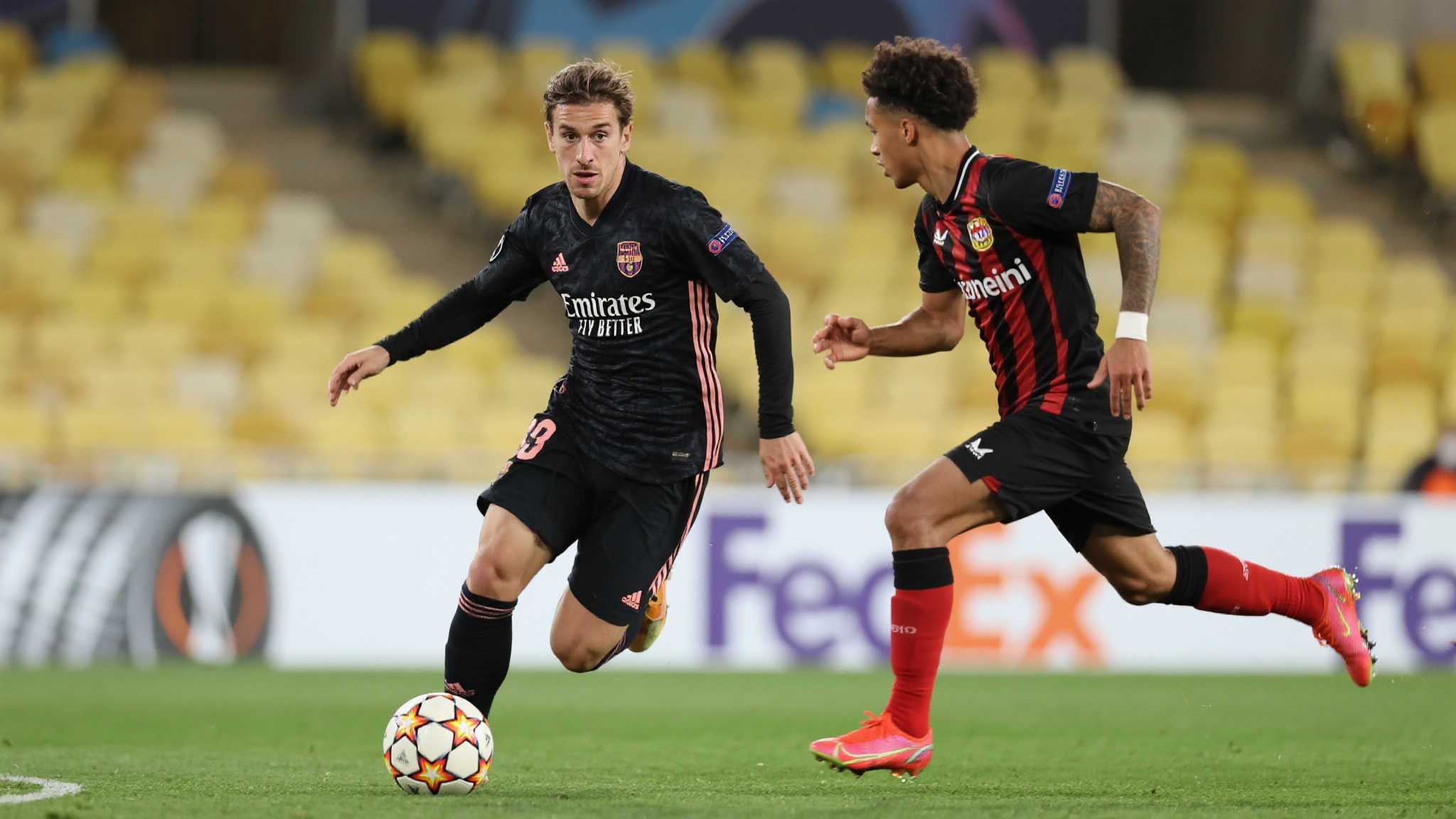 世界杯滚球游戏中心